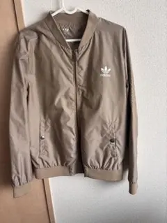 adidas ブラウン MA1