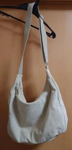 GU コーデュロイ ショルダーバッグ ベージュ