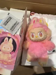 正規品　ラブブ Big into Energy 人形　ピンク popmart