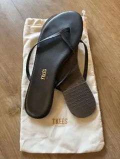 TKEES ブラック フラットサンダル　サイズ39