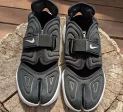 NIKE アクアリフト 23.5cm