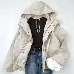 美品 アーバンリサーチドアーズ 撥水 マウンテンパーカー ブルゾン ベージュ