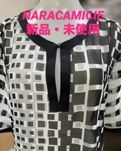 【ナラカミーチェ★期間限定価格】新品 半袖ブラウスのサムネイル