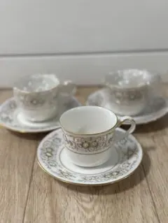 ノリタケ アイボリーチャイナ エナメル デミタス カップ＆ソーサー3客