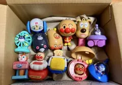 アンパンマンおもちゃ12点＋おうちでガシャポン2点