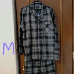 メンズ　パジャマ　未使用M　長袖上下セット