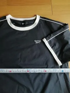 美品　Reebok 半袖 Tシャツ スポーツウエア