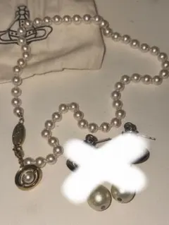 Vivienne Westwood パールネックレス オーブ　正規品のサムネイル