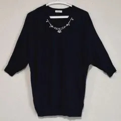 earth music＆ecologyビジュー付きニット　ネイビー