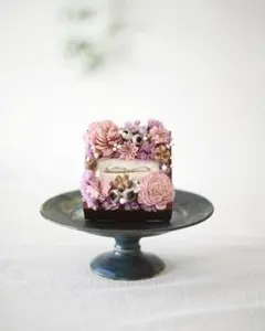 置くだけで華やか！入籍フォトに◎ ドライフラワーのリングピロー(ピンク)