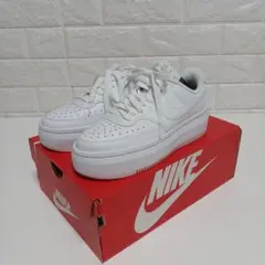 NIKE レディース コートビジョン アルタ 22.5cm　厚底