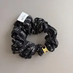 CELINE シュシュ ロゴプリント ブラック - メルカリ
