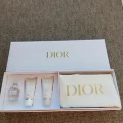 ミスディオールトラベルセット