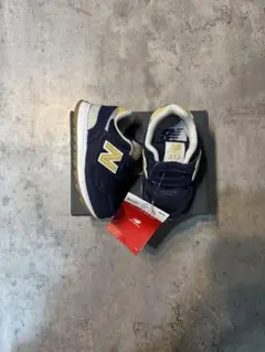 New Balance IO313 キッズスニーカー 13cm