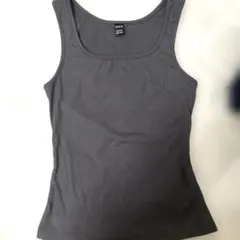 SHEIN★タンクトップ チャコールグレー Mサイズのサムネイル