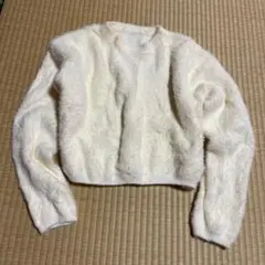 アイボリー クロップドニット 長袖