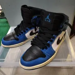 Air Jordan 1 青/黒/白 ハイカットスニーカー