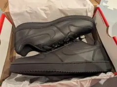 新品NIKE EBERNON LOW Black 28.5cm　エバノンのサムネイル