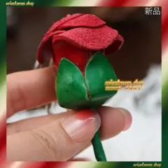 ラスト１点！人気新品入荷★ローズ★牛革製★赤★花★キーホルダー★バッグチャーム
