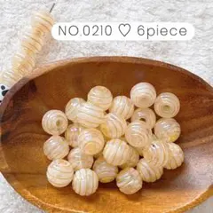 NO.0210 アクリルビーズ