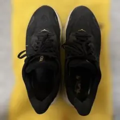 HOKA クリフトン10 28.0 ランニングシューズ ブラック ゴールド