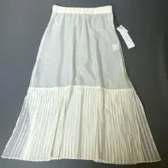 【新品タグ付き】ADORE　22ss シアープリーツスカート 完売品 エクリュ