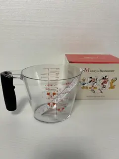 【新品未使用】ディズニーストア　ミッキー　計量カップ　キッチン