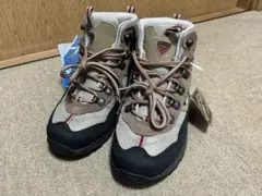 Item thumbnail for item 63e25013-7ce2-460e-aaac-f5546c7ca570