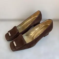 Yves Saint Laurent ブラウン　スエードパンプス スクエアトゥ