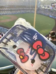 ハローキティ LAドジャース コラボケース② 2026年最新】ドジャース キティ コラボの人気アイテム - メルカリ