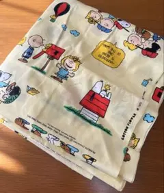 レア　平成レトロ　スヌーピー　生地 SNOOPY はぎれ