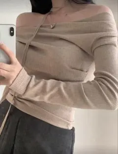 DAZY 非対称デザイン　ロングスリーブ カジュアルブラウス　ワンショルダー