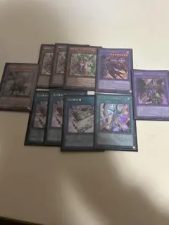 さ*ね様 遊戯王　魔術師の弟子、黄金櫃、滅びの魔術師、眼光　シークレットセット