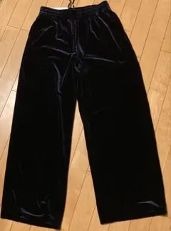 新品.未使用　UNIQLO ソフトベロア　イージーパンツ　Navy