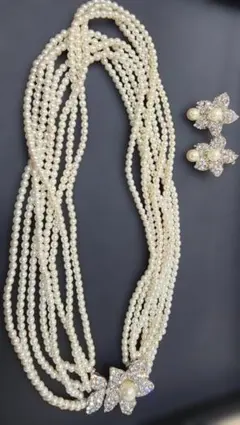 クリスチャン　オジャール　 ネックレス イヤリング セット