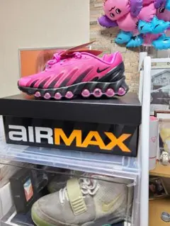 Item thumbnail for item 355e0db6-4d56-403c-8348-f47cf02e8381