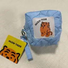 Item thumbnail for item 7010fc90-b78e-44f4-8bcd-1da8a5a3876b