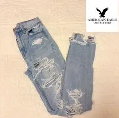 アメリカンイーグル　ダメージジーンズ