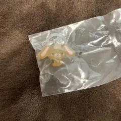 【新品未使用】サンリオ ゆるっとめじるしアクセサリー / くろうさ