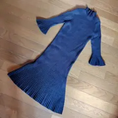 ブラック リブ編み ニットワンピース