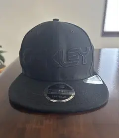 OAKLEY ブラック 9FIFTY キャップ