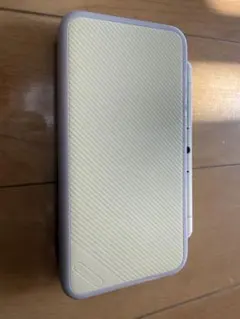 New 2DS LL タイプ C ラベンダー　ホワイト 本体