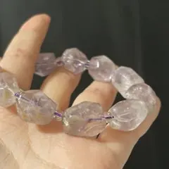 美品　タンブルブレスレット　ラビットヘアーインアメジスト
