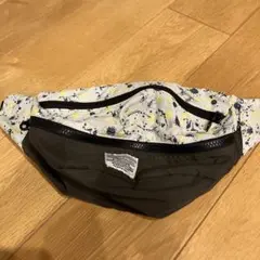 BREEZE ショルダーバッグ　ボディバッグ