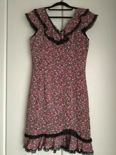 CECIL McBEE　ワンピース　小花柄