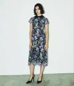 グレースコンチネンタル　オリエンタルフラワー刺繍ワンピース　36