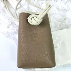 VASIC ヴァジック レザー ショルダーバッグ ポシェットナノ POPUP