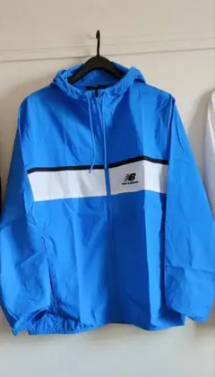 ニューバランスのナイロンジャケット　ナイキ　アディダス　プーマ　アンブロ