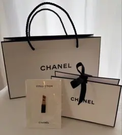 CHANEL LA COLLECTION リップモチーフ ピンバッジ　ショッパーのサムネイル
