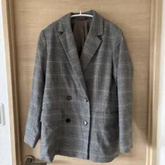 GU テーラードジャケット